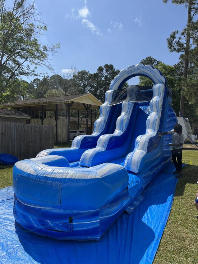 Splashing Fun: Water Slide Rental in Mississippi, USA | Ekonty