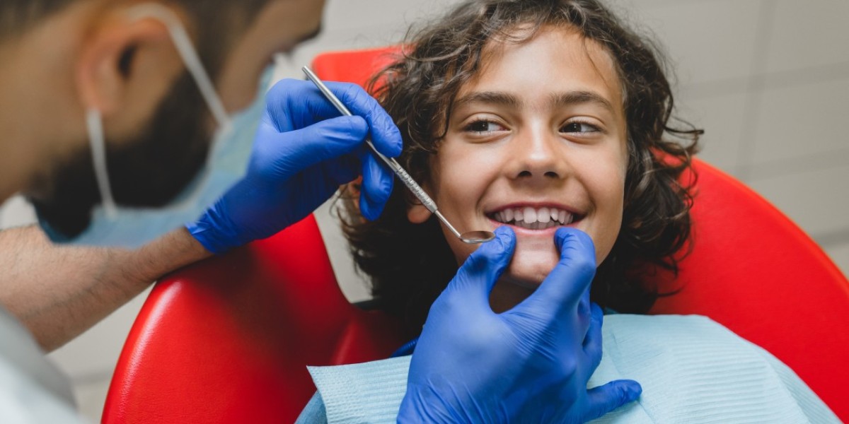 Choosing the Right Pediatric Dentist for Your Child’s Endodontic Needs