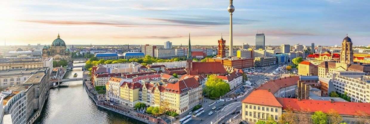 Hainan Airlines Berlin Office in Germany 1-833-918-3516