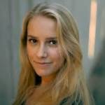 Lily Jacks Profile Picture