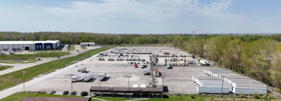 Dropyard  St Louis Truck Parking Cover Image